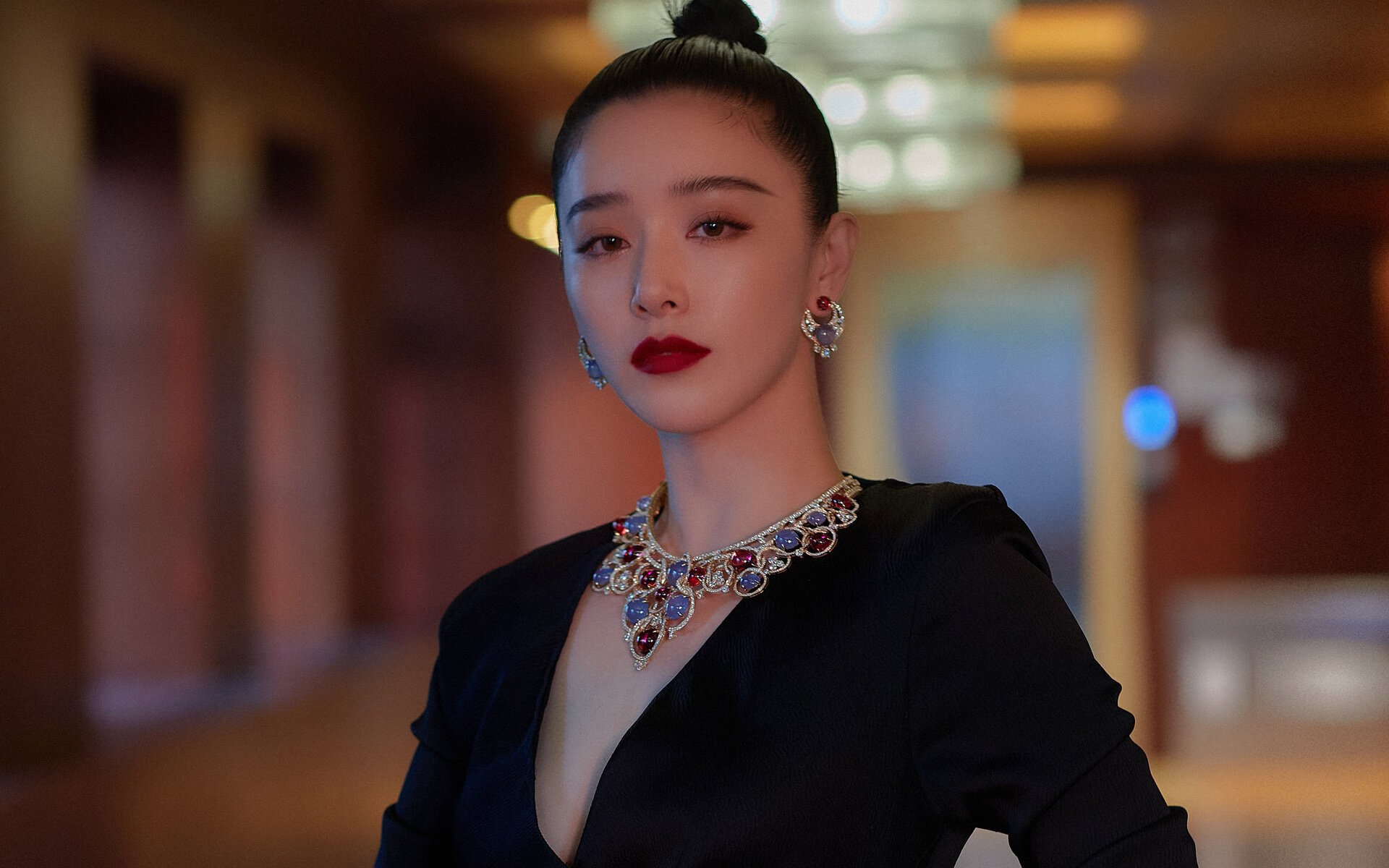 防守体系健全，球队失球数逐渐减少，球队失误是什么意思