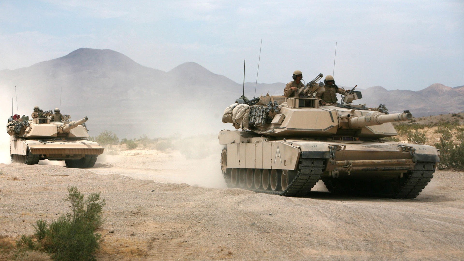 詹姆斯带动替补发挥湖人深度体现，詹姆斯带领湖人