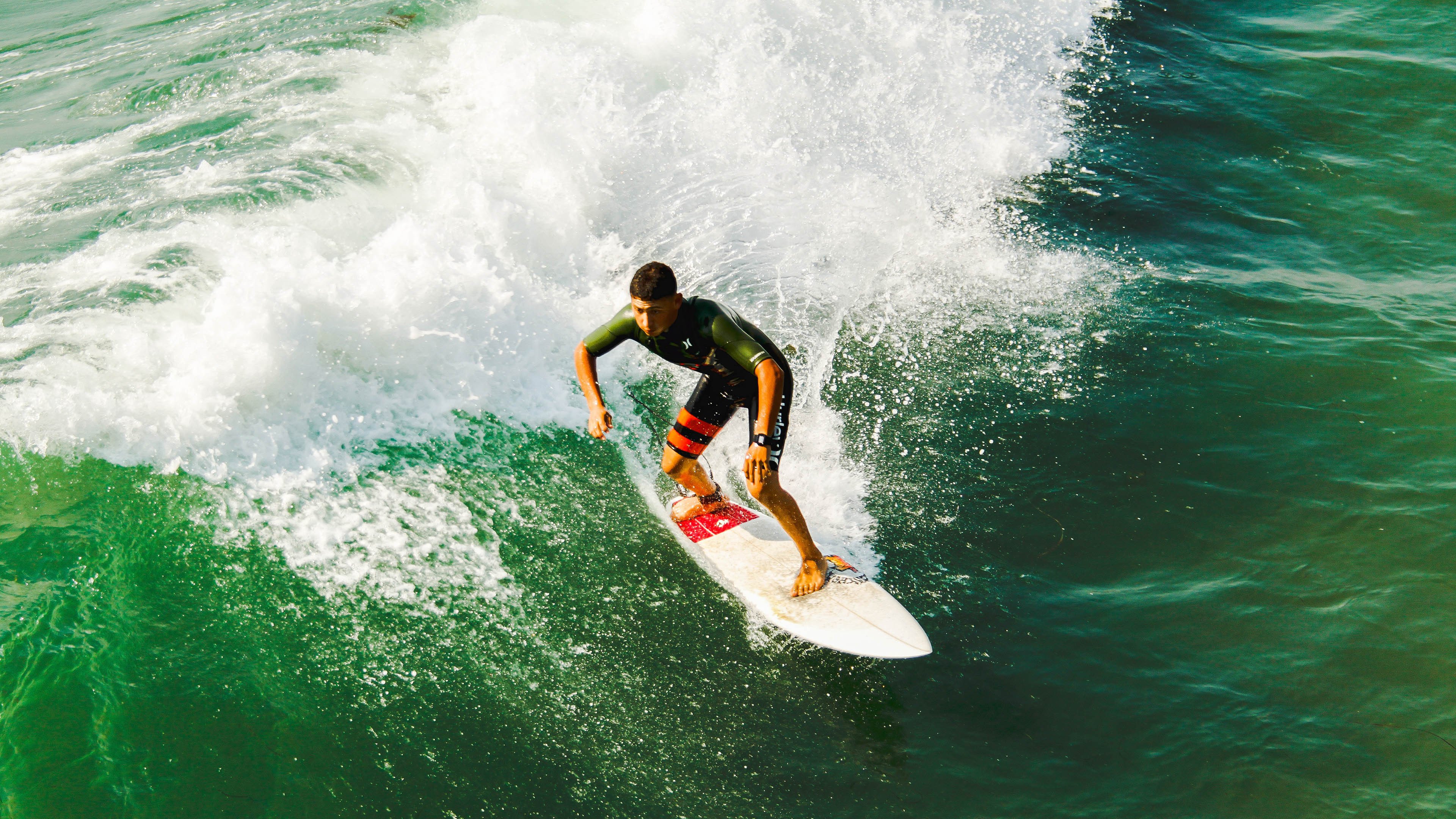 马术体验课走进小学课堂深受学生喜爱，马术课程内容